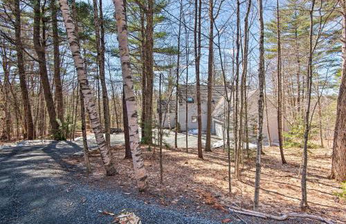 Wooded Waterfront Grantham Home Less Than 10 Mi to Ski! - Foto 40