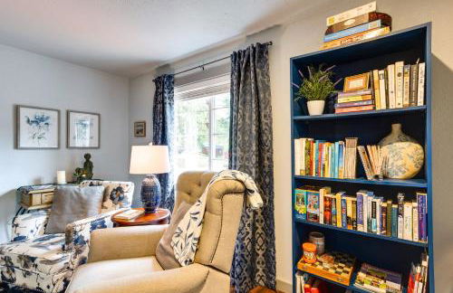 Hot Tub and Fire Pit Access! Peaceful Renton Retreat - Foto 8