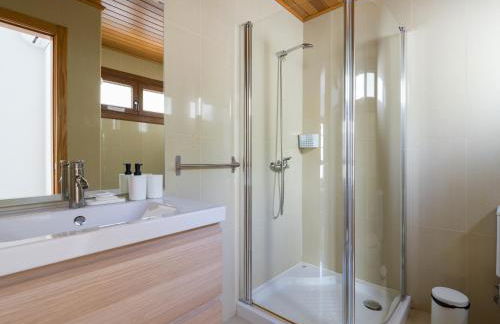 Lujosa Villa 4 hab Piscina, Jacuzzi y Vistas Mar - Photo 42