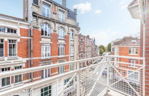3 bedroom apartment with parking & balconies - Foto 29