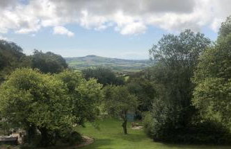 Cosy Shepherds Hut, heating, Hot Tub, WiFi and magnificent view - Foto 20