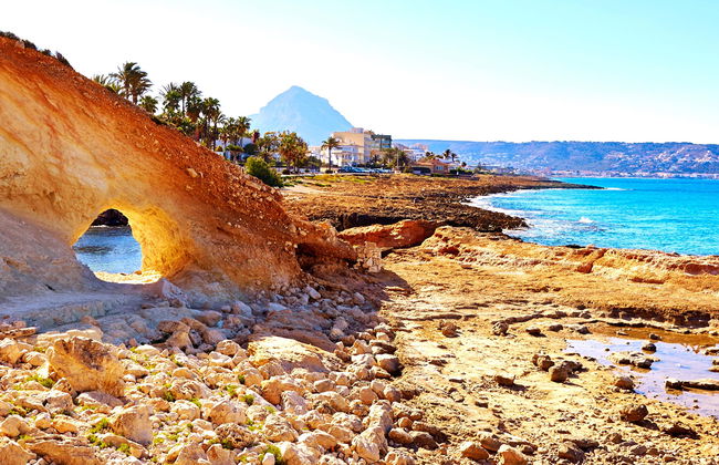 Excursão de catamarã a Cala Blanca - Foto 1
