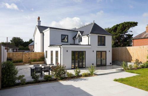 Modern 5-Bedroom Retreat Nr Coast - Foto 6