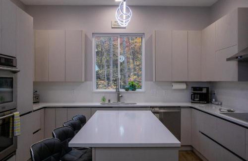 Creekside Guest House Mountains & Relax to the soothing sound of the creek - Foto 12