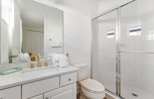 Experience Luxury Private Heated Pool Game Room - Foto 37