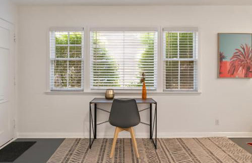 Quaint 1BD 1BA Bungalow - Foto 9