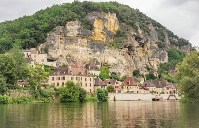 Estate in Dordogne Near Sites - Photo 40
