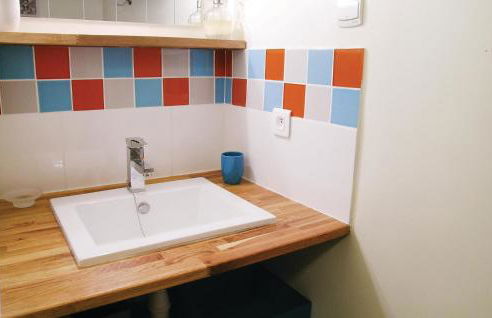 Lovely Home In St Fort Sur Gironde - Foto 19