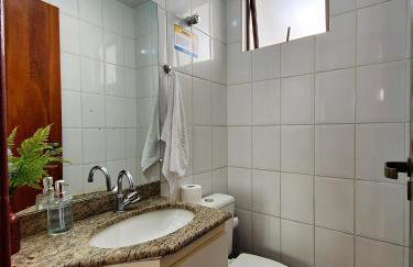 Casa de 2 Suítes com Internet Rápida e Comodidades - Foto 22