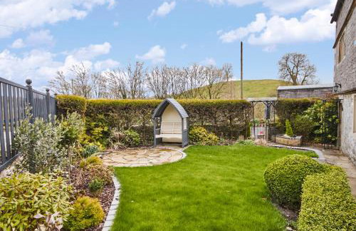 Postman's Knock - Photo 3