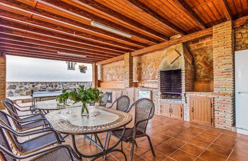 Villa Maria Isabel - Photo 14