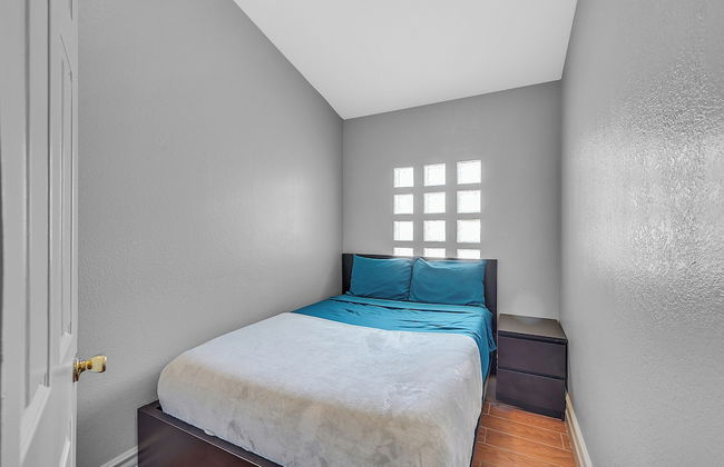 Villa - 8 Bedrms 5 Bths 15 Beds - Foto 11