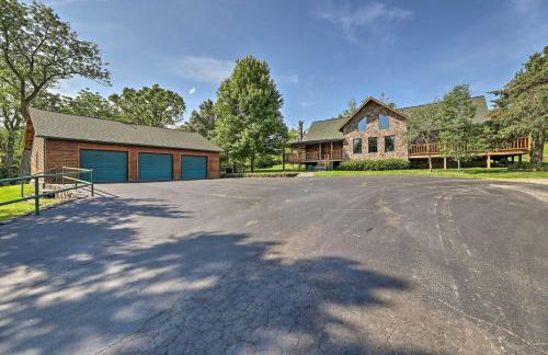 Eureka Springs Area Cabin with Deck and 7 Acres! - Photo 43