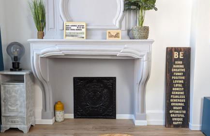 Logement MAZEL - Hypercentre - Parking et Gare proche - WIFI - Spacieux et Moderne - Tout confort - Géré par PrestaZen'Services - Foto 5