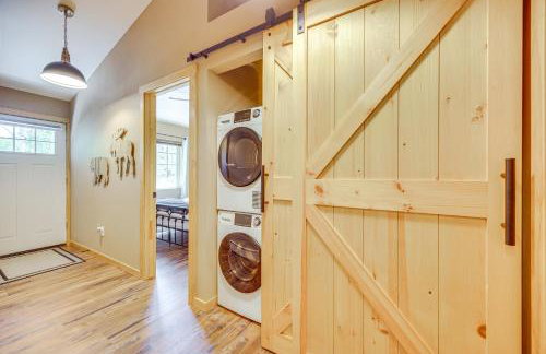 Cabin in Eleven Mile Village with Patio and Gas Grill! - Foto 16