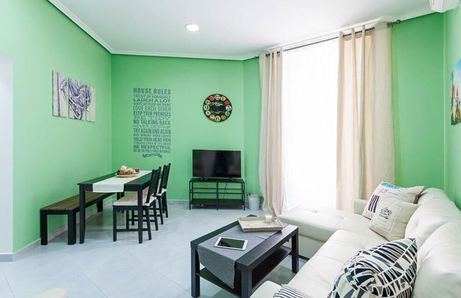 Sunny Urban Apt. Historic District - Sol - Photo 17