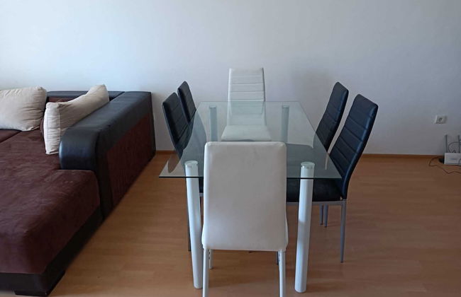 Nice Apartment With Swimming Pool - Photo 17