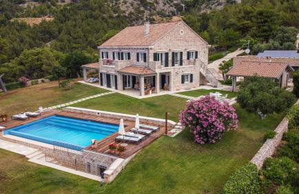 Villa Avola Bol - Foto 3