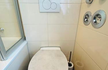 KJ Ferienwohnung bis 5P-Zentral-Balkon-WIFI-Parken - Foto 26