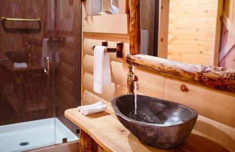 Cricket Hill Treehouse B by Amish Country Lodging - Foto 9