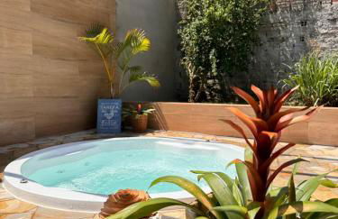 Casa com Jacuzzi Privativa Relaxamento Total em Águas de São Pedro - Foto 1