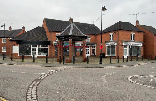 Dovetails, short drive from Alton Towers and Uttoxeter racecourse Games room with Wii and football table - Foto 53