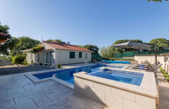 Idyllic Escape Villa Maretici With Pool and Private Garden - Foto 15