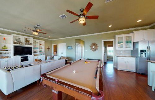 Ultimate Ocean Views Game Room Dog Haven - Foto 2