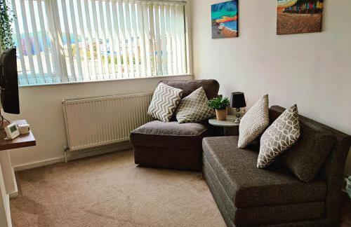 *Close to Beach* One Bedroom Suite with Parking - Photo 13