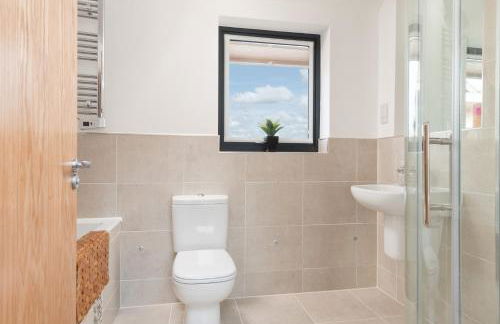 Lakeside property with spa access on a nature reserve Sand Martin BV07 - Photo 8