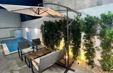 Casa com piscina, 700M da praia - Foto 8