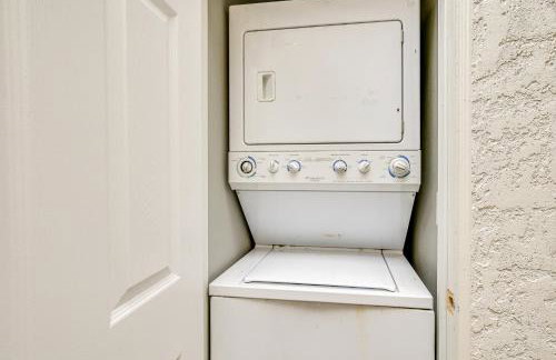 Anaheim Studio with Fireplace 14 Mi to Disneyland! - Foto 20