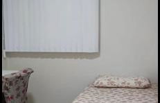 Apto para até 4 pessoas,com Wi-Fi,ótima localização, área de lazer com conveniência e piscina para criança - Foto 6