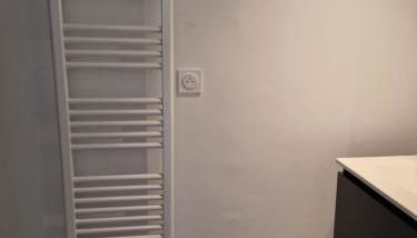 Faubourg des voyageurs 5 - Studio climatisé 2 personnes - proche axe autoroute - Photo 4, Shower