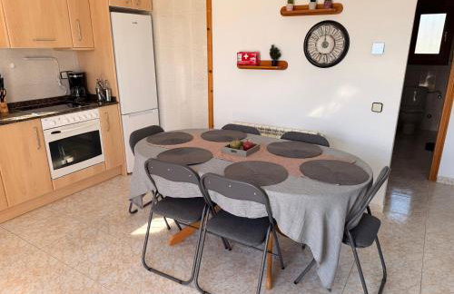 Amarella Costa Dorada - Villa mediterránea con piscina ideal para grupos y familias - Foto 40