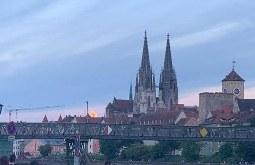 Walhalla-Apartment - Highspeed WLAN - Netflix - Südbalkon - Foto 39