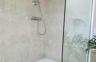 Sehr gut ausgestattetes Einfamilienhaus - Foto 5