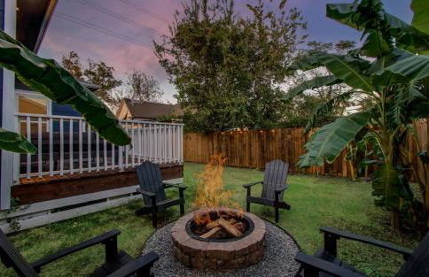 3BD Historic Charm x Modern Amenities w Hot Tub - Foto 3