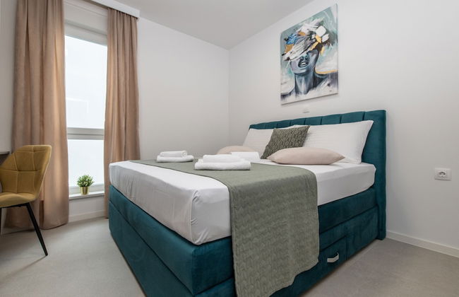 Apartments Mare B with pool - Photo 23