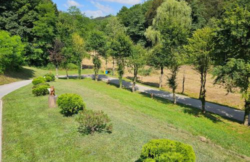 VILA LASOVIC + POOL + JACUZZI + SAUNA - Foto 80