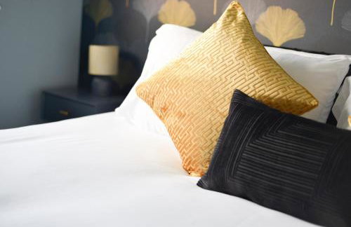 Huntsfield House- Stunning Modern 4 Bedroom House Suitable for Work and Leisure Stays - Foto 23