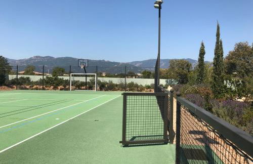 L'Hacienda Piscine chauffée à 28, spa, boulodrome et court de Tennis privés, 2 villas indépendantes - Foto 43
