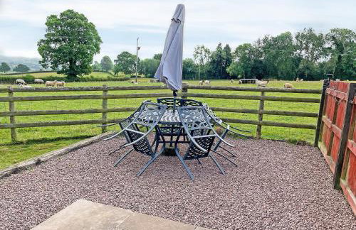 The Larches - Photo 19