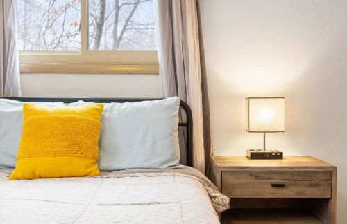 Vaulted Pines Lodge Hot Tub Game Room - Foto 25