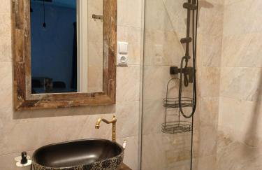 Apartamenty LOS NOBLES w spokojnej okolicy w pobliżu jeziora - Foto 24