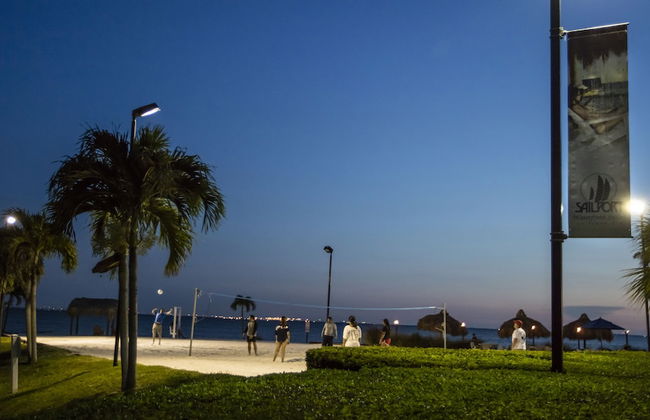 Sailport Waterfront Suites - Foto 26