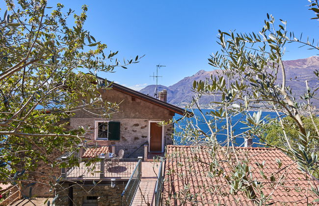 Apartment in Bellano with garden and terrace - Photo 18