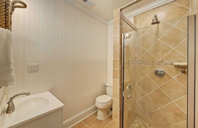 Family Lake House Retreat by Avantstay Sleeps 28 - Foto 44