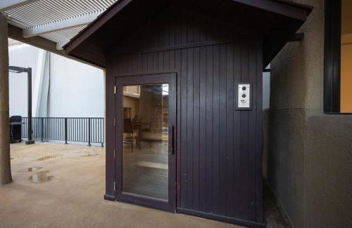 Iconic Vegas Views - 6 comfy Beds, NO RESORT FEES, Center Strip! - Foto 42