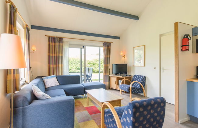 Comfortable Bungalow With Dishwasher Near the Beach - Foto 6